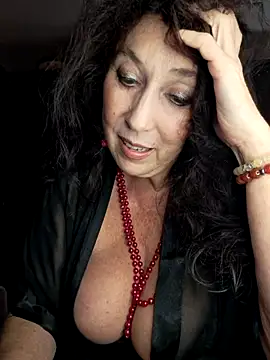 Snapshot of GypsyEsmeralda chatting on October 14, 3:56 pm GypsyEsmeralda online show from October 14, 3:56 pm