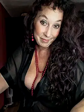 Snapshot of GypsyEsmeralda chatting on October 17, 1:02 pm GypsyEsmeralda online show from October 17, 1:02 pm