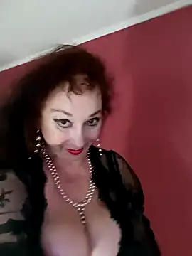Snapshot of GypsyEsmeralda chatting on March 14, 6:07 pm GypsyEsmeralda online show from March 14, 6:07 pm