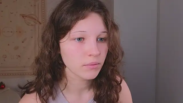 cherry lea online show from December 18, 9:40 pm