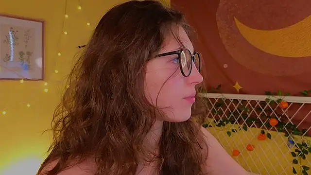 Snapshot of cherry_lea chatting on November 1, 4:45 pm cherry lea online show from November 1, 4:45 pm