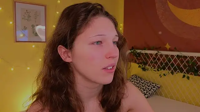 Snapshot of cherry_lea chatting on November 23, 5:23 pm cherry lea online show from November 23, 5:23 pm