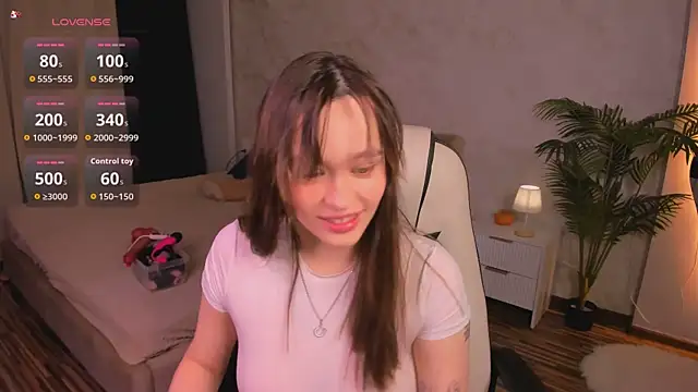 BadScarlet1 online show from November 14, 1:26 pm