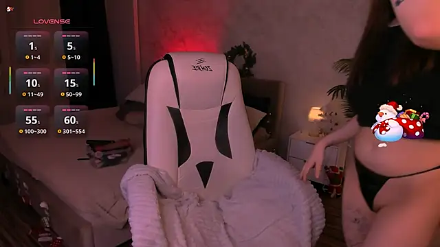 BadScarlet1 online show from January 6, 1:26 pm