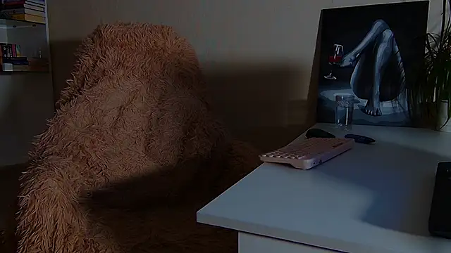 Jules Queen online show from September 10, 5:39 am