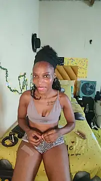 Snapshot of FreakySag_8888 chatting on November 26, 6:24 am FreakySag 8888 online show from November 26, 6:24 am