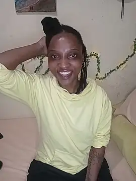 Snapshot of FreakySag_8888 chatting on November 7, 4:50 am FreakySag 8888 online show from November 7, 4:50 am