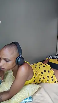 FreakySag 8888 online show from May 3, 5:23 am