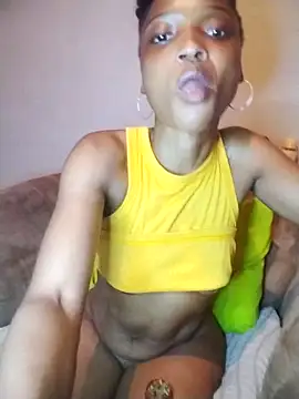 Snapshot of FreakySag_8888 chatting on March 2, 3:19 pm FreakySag 8888 online show from March 2, 3:19 pm