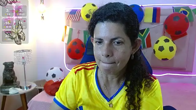 Snapshot of sila_bolum chatting on July 3, 7:09 pm sila bolum online show from July 3, 7:09 pm