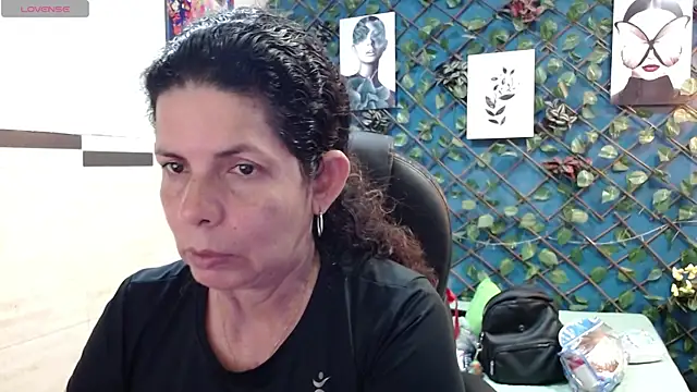 Snapshot of sila_bolum chatting on May 29, 4:24 pm sila bolum online show from May 29, 4:24 pm