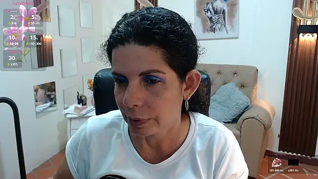 Snapshot of sila_bolum chatting on May 20, 4:26 pm sila bolum online show from May 20, 4:26 pm