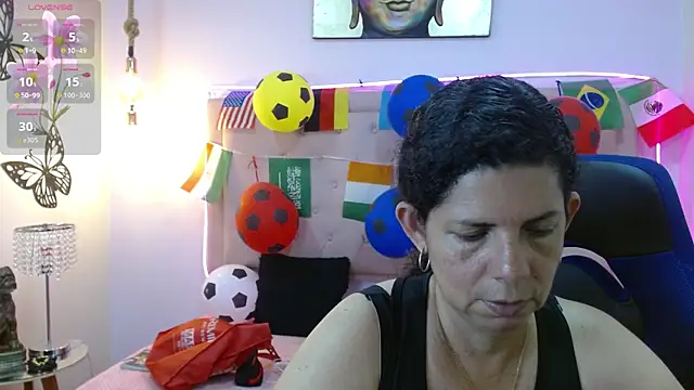 Snapshot of sila_bolum chatting on July 2, 6:25 pm sila bolum online show from July 2, 6:25 pm