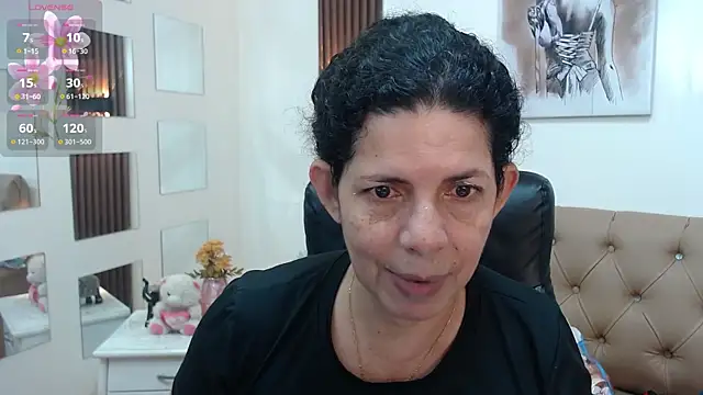 Snapshot of sila_bolum chatting on May 1, 3:39 pm sila bolum online show from May 1, 3:39 pm