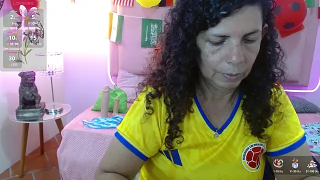 Snapshot of sila_bolum chatting on June 27, 5:41 pm sila bolum online show from June 27, 5:41 pm