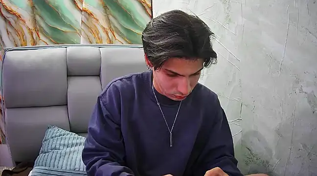 Apolo Hidalgo01 online show from February 12, 4:33 pm