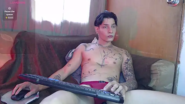 Apolo Hidalgo01 online show from February 2, 7:46 pm