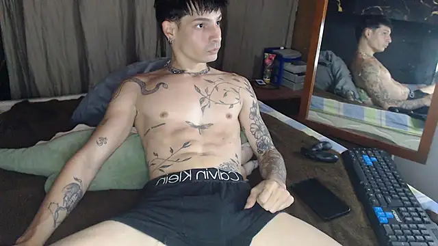 Apolo Hidalgo01 online show from April 12, 11:19 pm