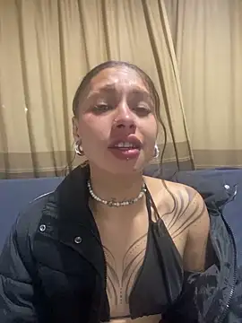 Snapshot of Andi9_ chatting on January 23, 4:09 am Andi9 online show from January 23, 4:09 am