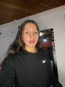 Snapshot of Andi9_ chatting on March 21, 3:22 am Andi9 online show from March 21, 3:22 am