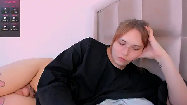 fem to online show from February 14, 11:21 am