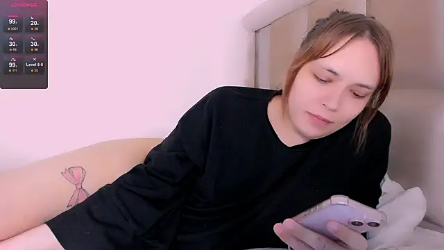 fem to online show from February 8, 6:38 pm