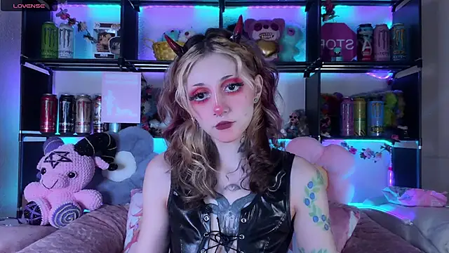  Devill Baby online show from May 30, 9:42 pm