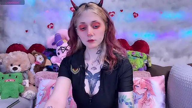  Devill Baby online show from April 29, 6:03 pm