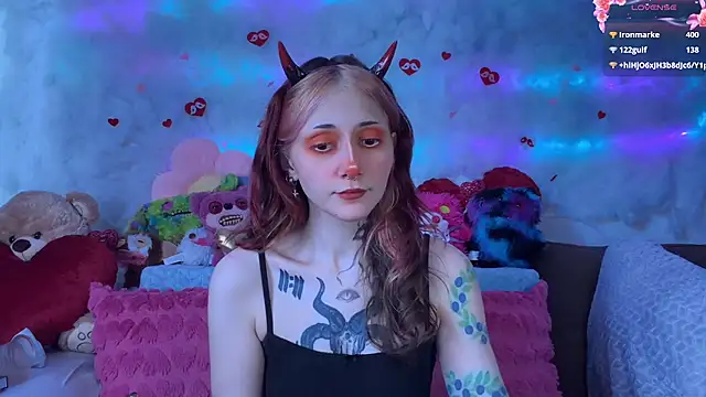 Snapshot of _Devill_Baby chatting on February 26, 6:02 am Devill Baby online show from February 26, 6:02 am