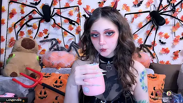  Devill Baby online show from November 14, 6:22 pm