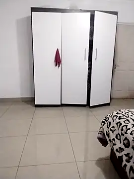 HotBootyBabe90 online show from February 19, 4:31 am