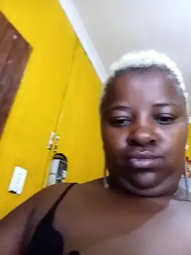 Snapshot of HotBootyBabe90 chatting on January 21, 8:30 am HotBootyBabe90 online show from January 21, 8:30 am