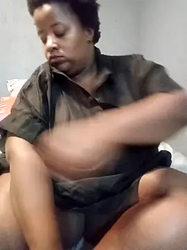 HotBootyBabe90 online show from April 7, 9:49 pm