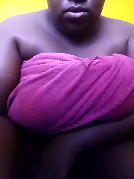 Snapshot of HotBootyBabe90 chatting on January 10, 9:02 am HotBootyBabe90 online show from January 10, 9:02 am