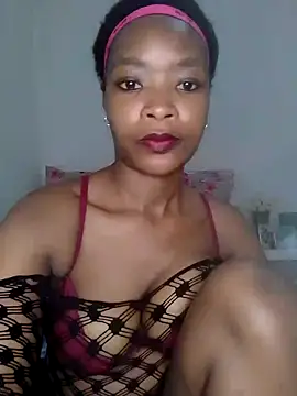 Snapshot of NunuBerry16 chatting on September 10, 9:08 am NunuBerry16 online show from September 10, 9:08 am