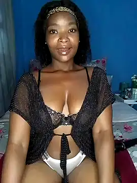 Snapshot of NunuBerry16 chatting on January 24, 3:32 am NunuBerry16 online show from January 24, 3:32 am