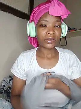 NunuBerry16 online show from July 13, 9:47 pm