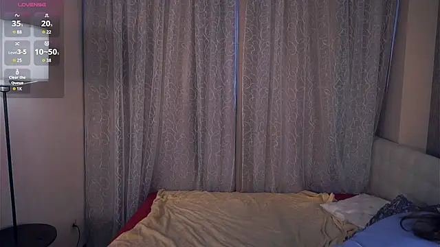 CathrynDail online show from November 2, 6:18 am