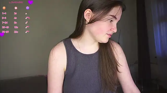 Snapshot of CathrynDail chatting on June 5, 7:36 am CathrynDail online show from June 5, 7:36 am