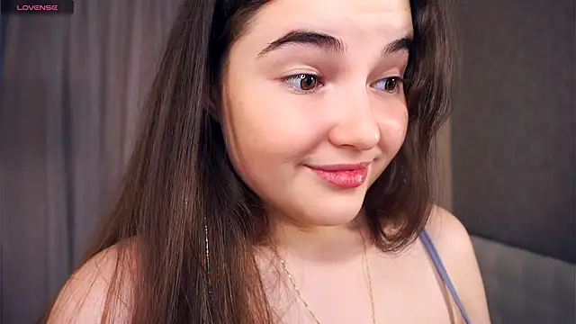 CathrynDail online show from October 26, 6:25 am