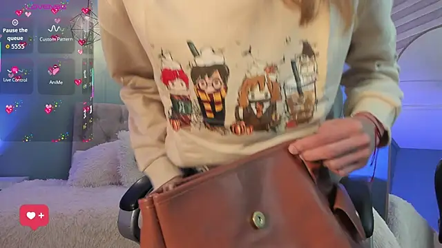 Snapshot of Nora_Vennucci chatting on February 20, 7:38 pm Nora Vennucci online show from February 20, 7:38 pm