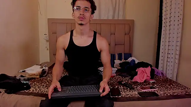 stepcouple XXX online show from November 6, 12:47 am