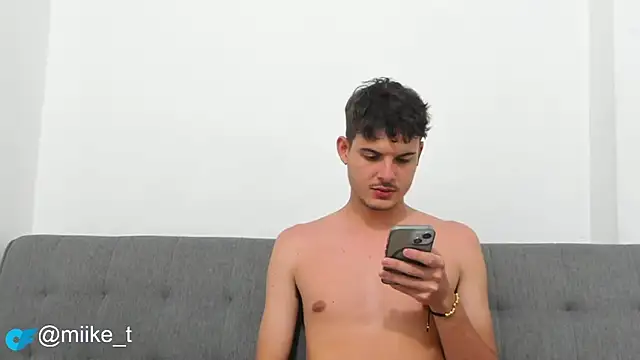 im miike online show from March 2, 8:16 am