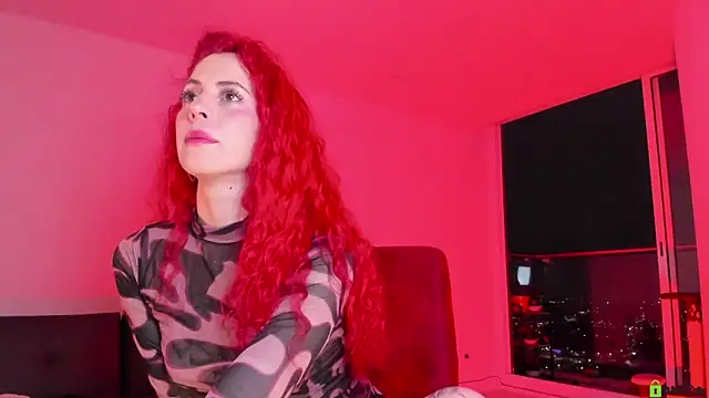 Snapshot of Borbala_Iggy chatting on February 13, 7:13 am Borbala Iggy online show from February 13, 7:13 am