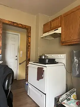 prettyrichie online show from March 16, 4:10 pm