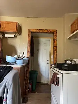 prettyrichie online show from March 13, 4:45 pm