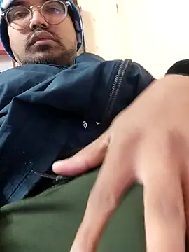 Hotrayyy online show from December 16, 1:04 pm