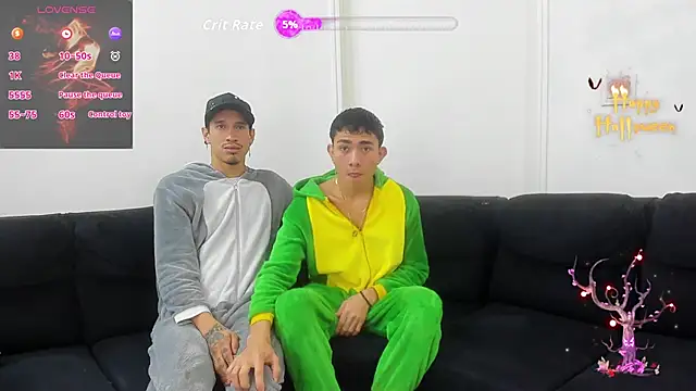 StrawwBoys online show from November 6, 10:41 am