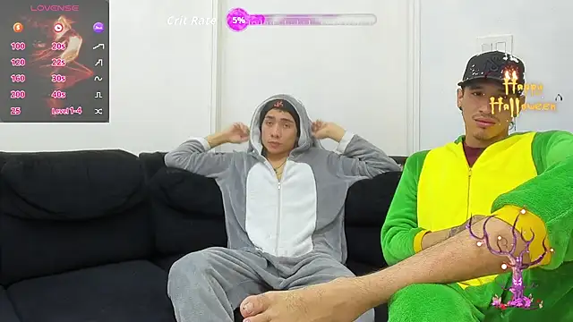 StrawwBoys online show from October 24, 10:36 am