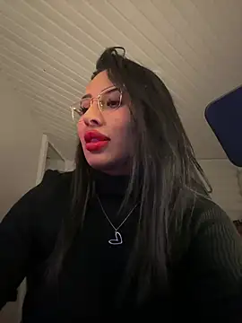 Snapshot of Anily_Lovely chatting on February 20, 1:02 am Anily Lovely online show from February 20, 1:02 am